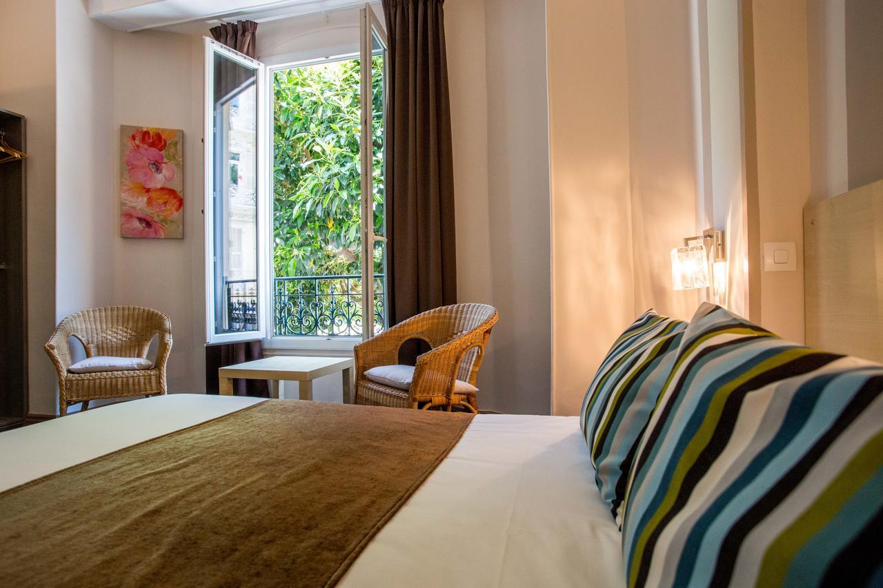 Select Hotel 2*